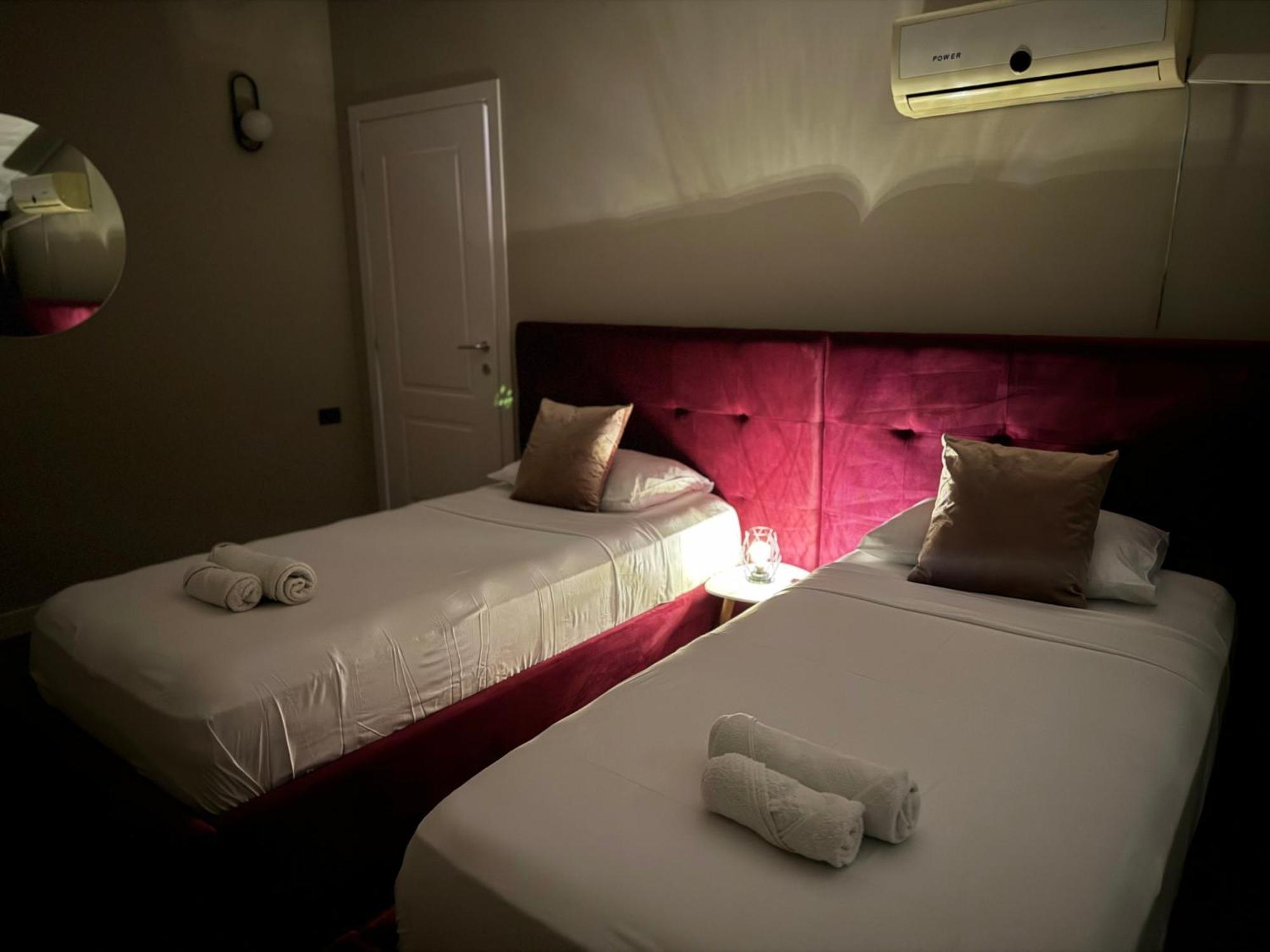 Golden Dublex Appartement Tirana